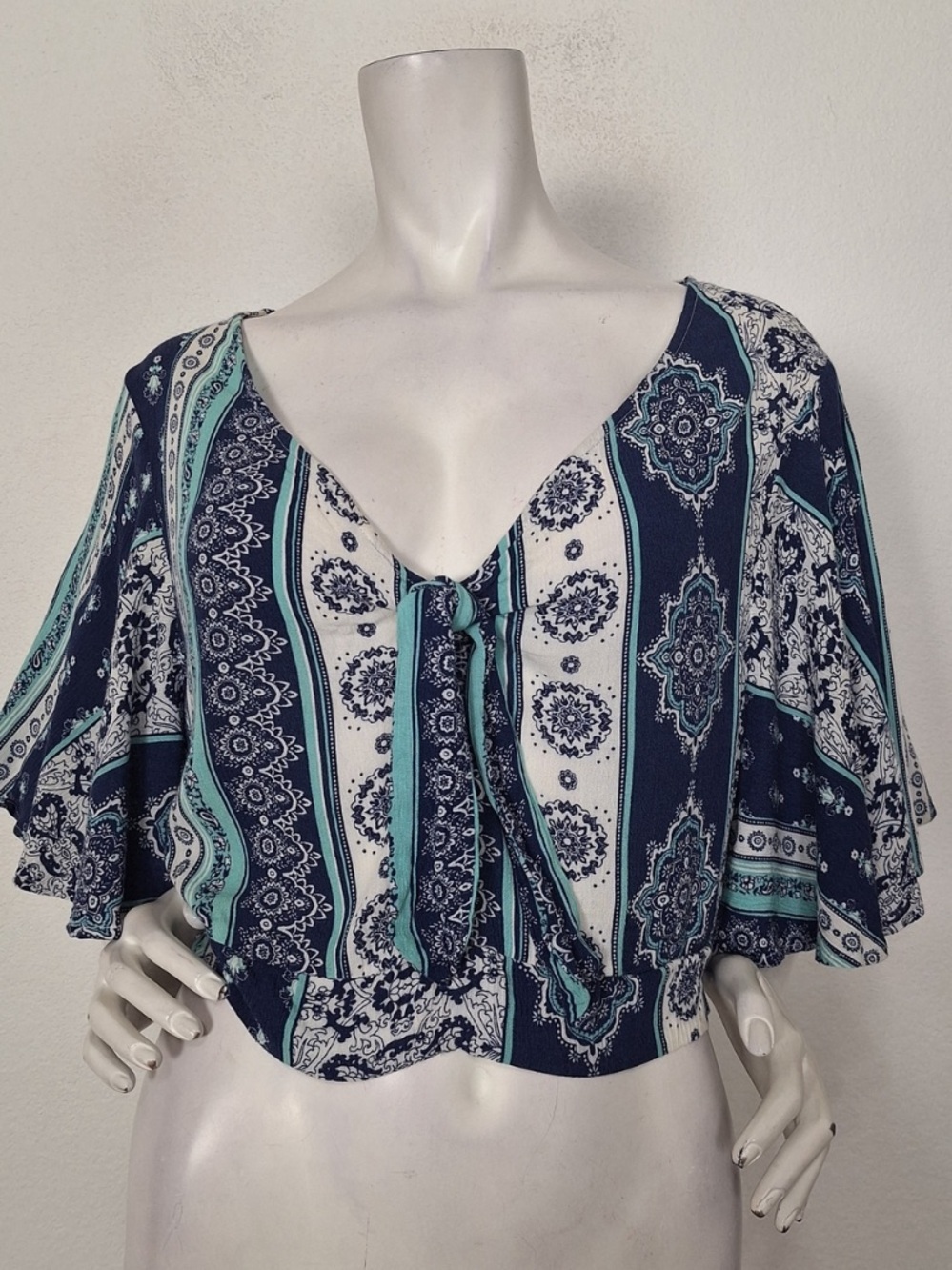 Le Lis Blue & Green V-Neck Geometric Print Kimono Sleeve Boho Blouse Size M